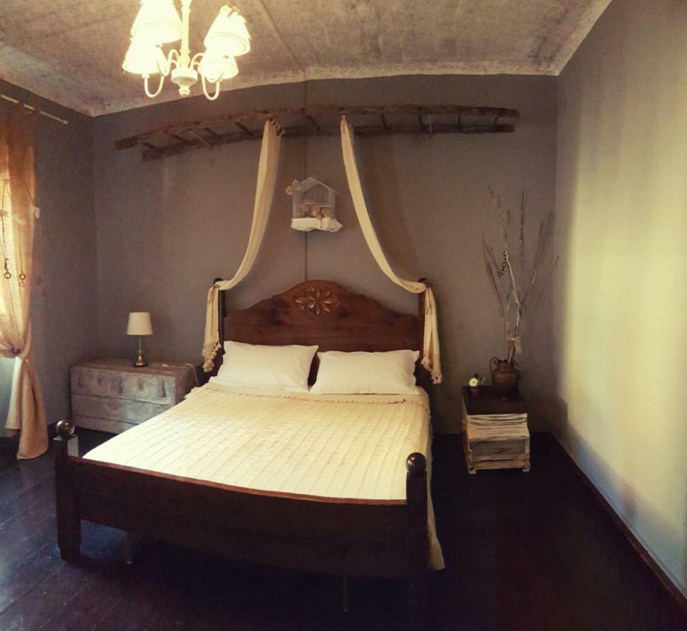 La Mia Casa Di Campagna Hotel Rovieto Buitenkant foto