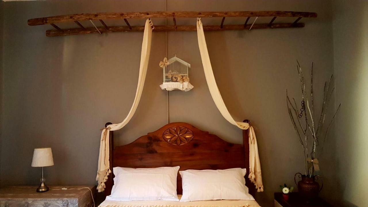La Mia Casa Di Campagna Hotel Rovieto Buitenkant foto